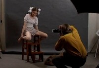 Фотосет с нимфеткой - короткая кино-эротика для взрослых на русском
